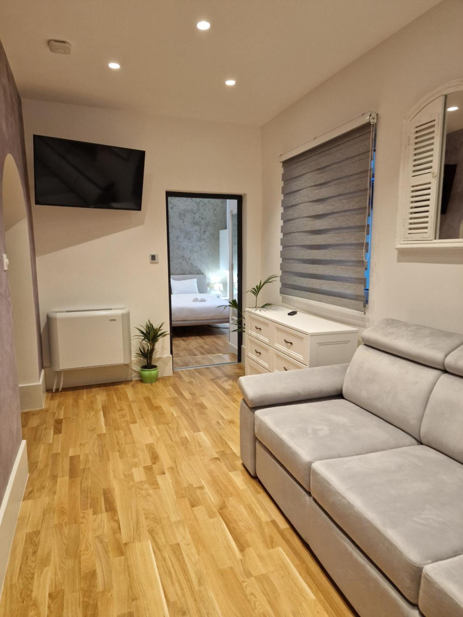 Rokebea Luxury Braşov Exterior foto