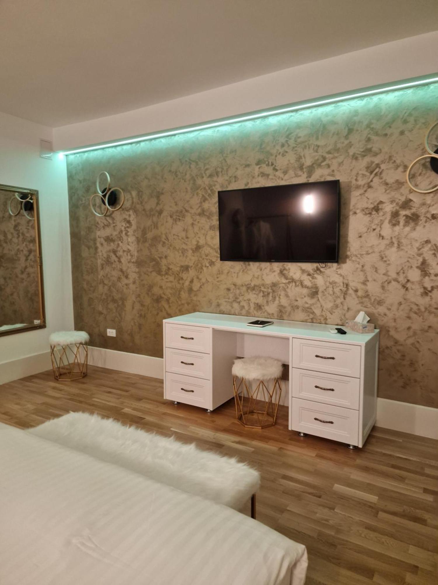 Rokebea Luxury Braşov Exterior foto